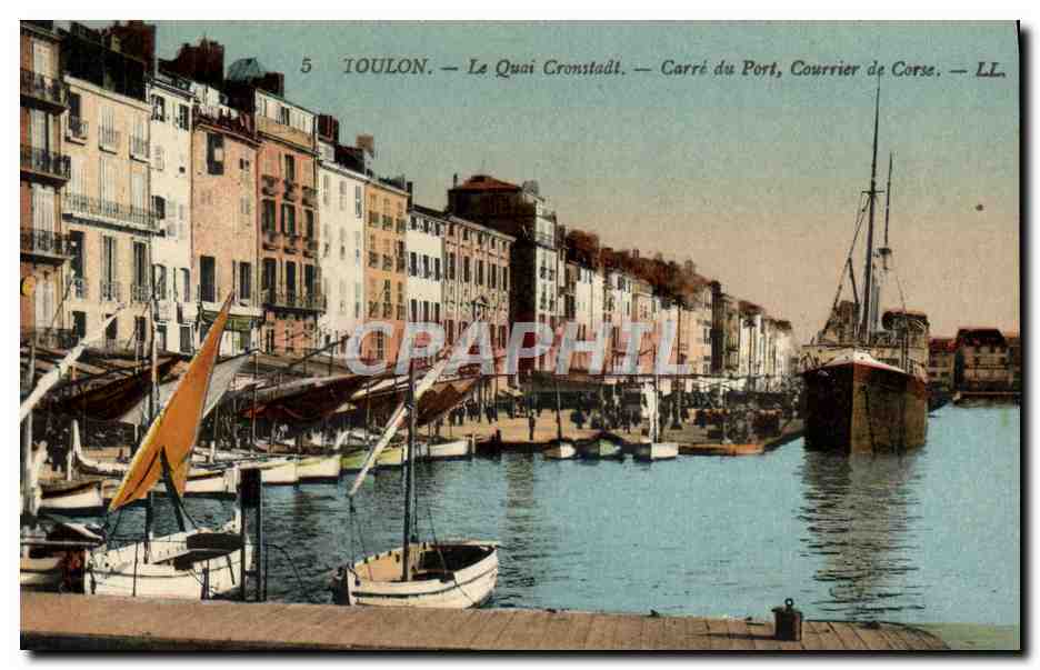 CPA Toulon Le Quai Crostadt Carre du Port Courier de Corse Corsica Bateaux