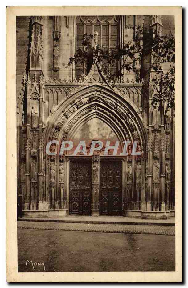 Portail de la Cathédrale Saint-Sauveur d'Aix-en-Provence — œuvre de J. Guiramand (1504) — photographe Mona