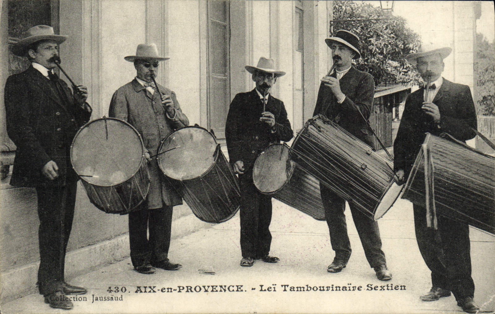 Aix-en-Provence — Tambourinaire Sextien — Collection Jaussaud n°430