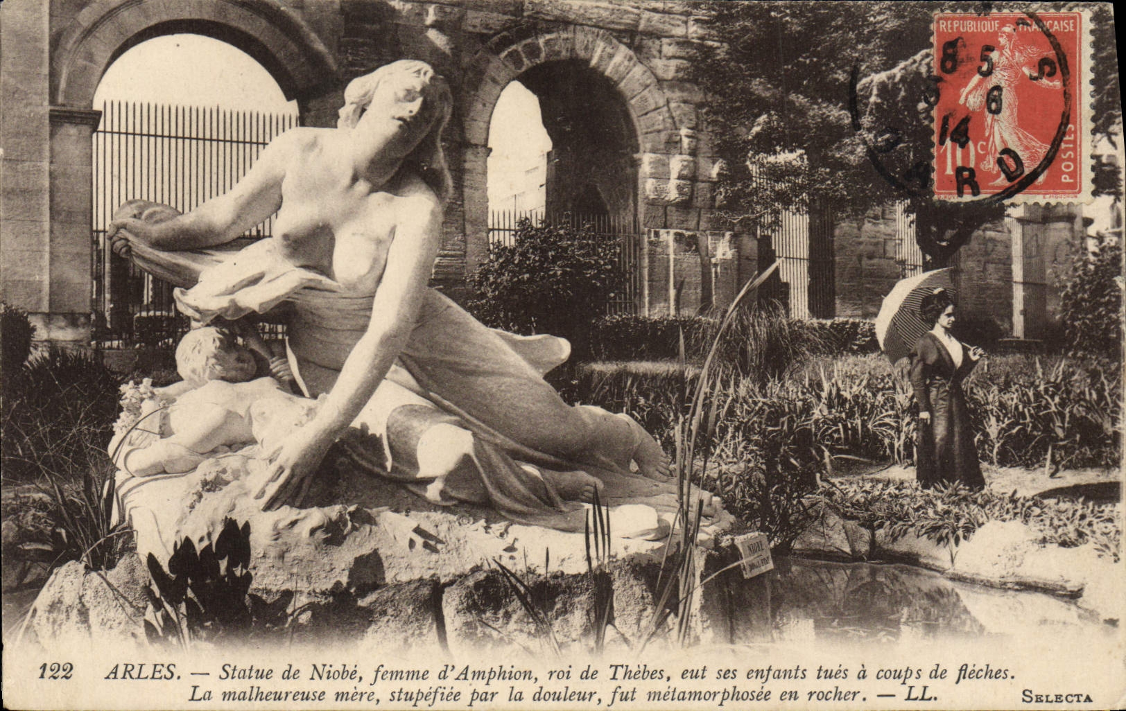 Arles — Statue of Niobe, wife of Amphion, king of Thebes, was transformed into a rock — Selecta, n°122