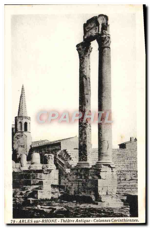 Arles-sur-Rhône - Théâtre Antique - Colonnes Corinthiennes — Édition J. George, Arles