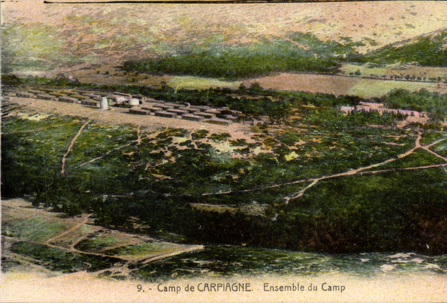 CPA Camp de Carpiagne Ensemble Du Camp Militaria 
