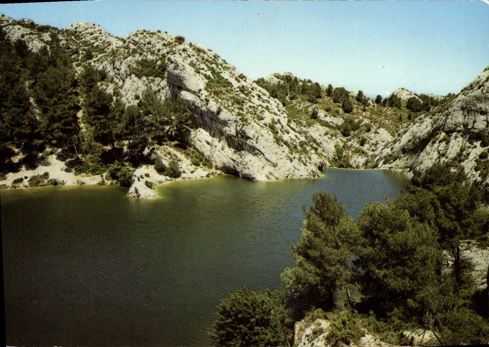 Le Lac à hautes eaux — Saint-Rémy-de-Provence — Éditeur 'SL' n°10.301