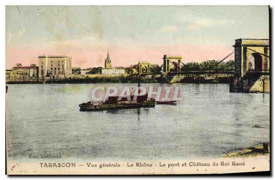 CPA Tarascon Vue Generale Le Rhone Le Pont et Chateau du roi Rene Bateau 