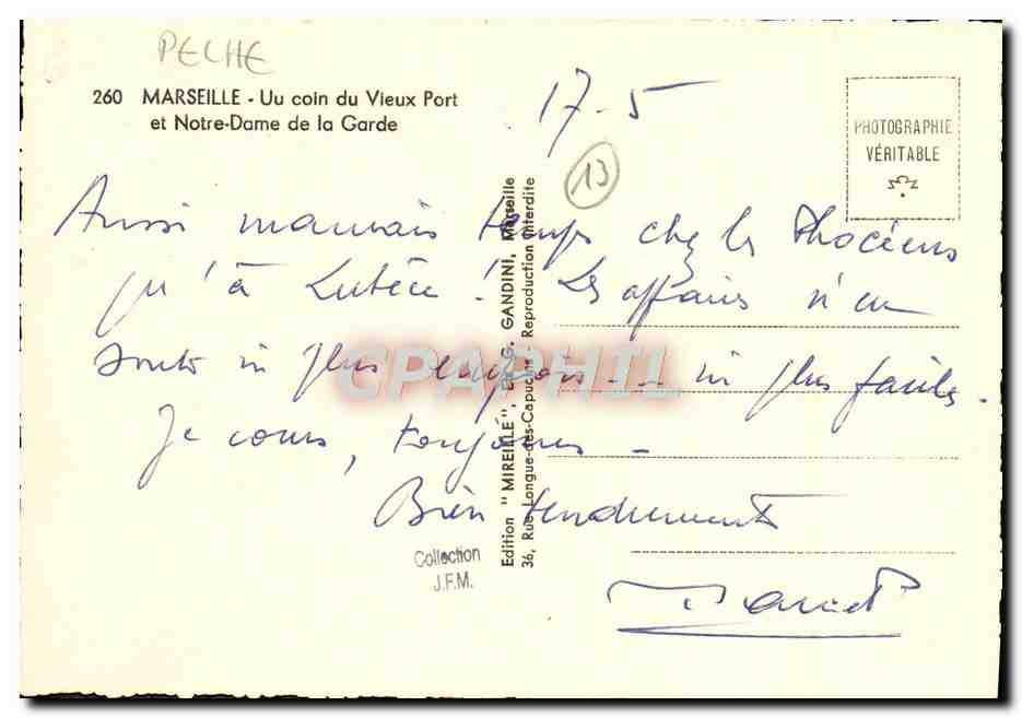 CPM Marseille Un Coin du Vieux Port et Norte Dame de la Garde Bateaux — Verso