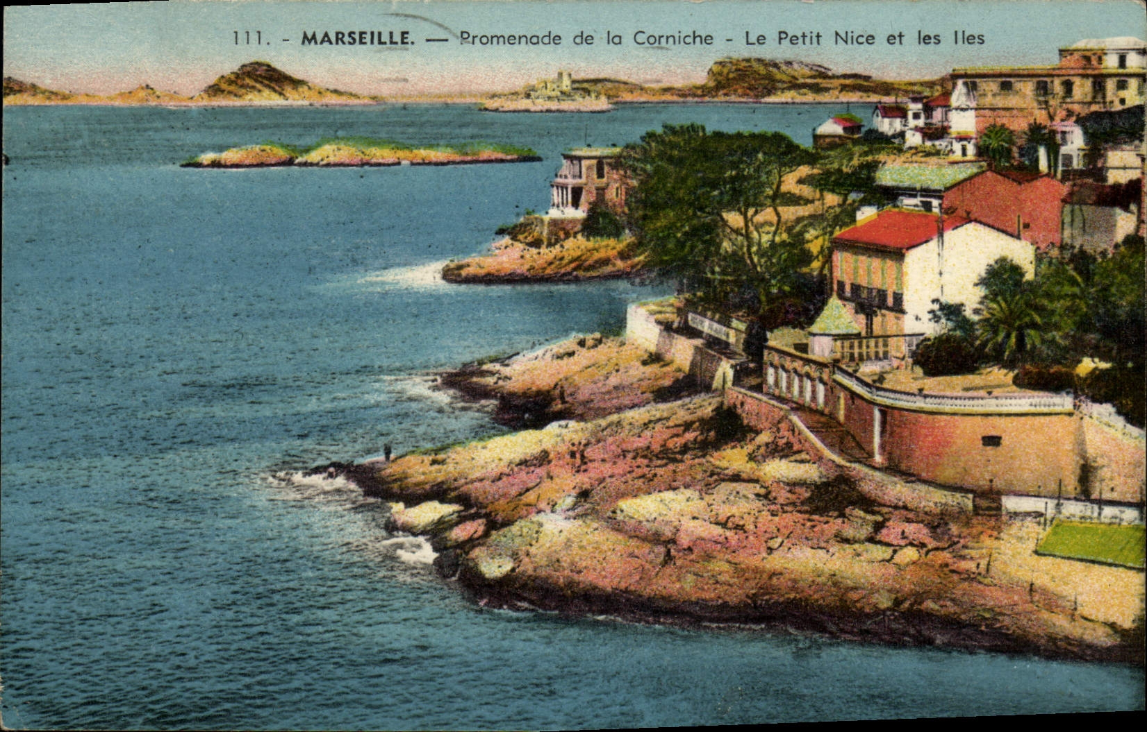 CPA Marseille Promenade de la Corniche Le Petit Nice et les Iles