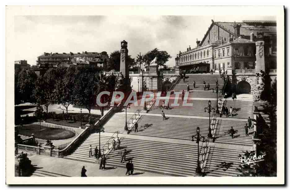 CPA Marseille L'Escalier Monumental de la Gare