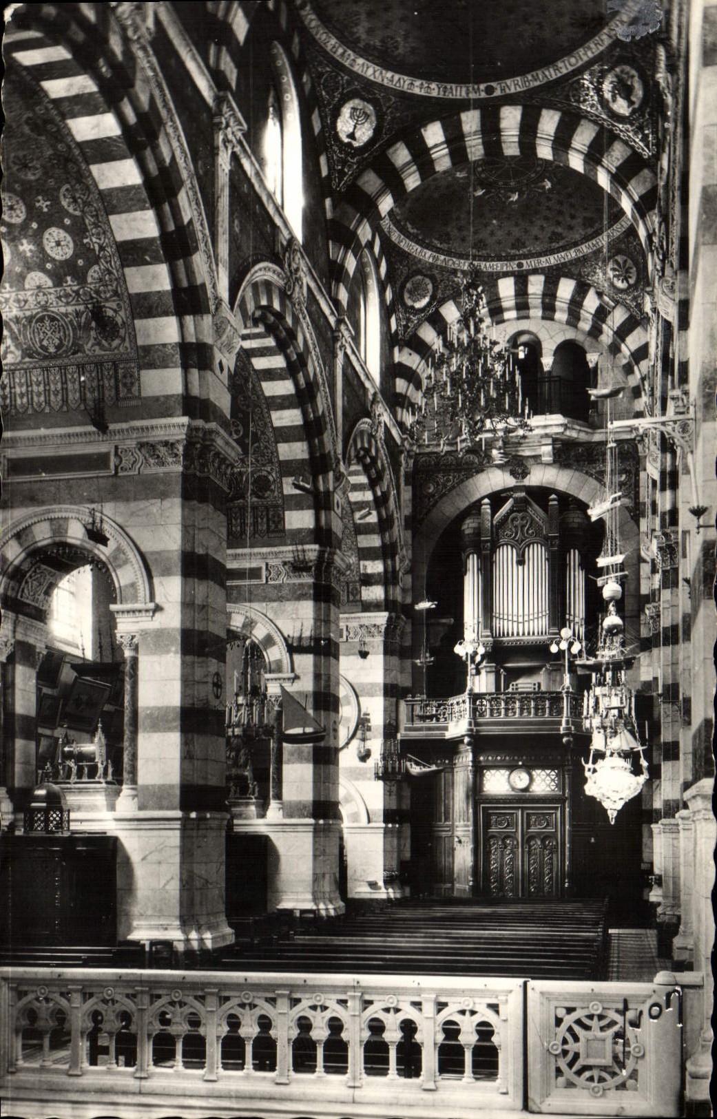 CPA Marseille Notre Dame de la Garde Les Orgues 