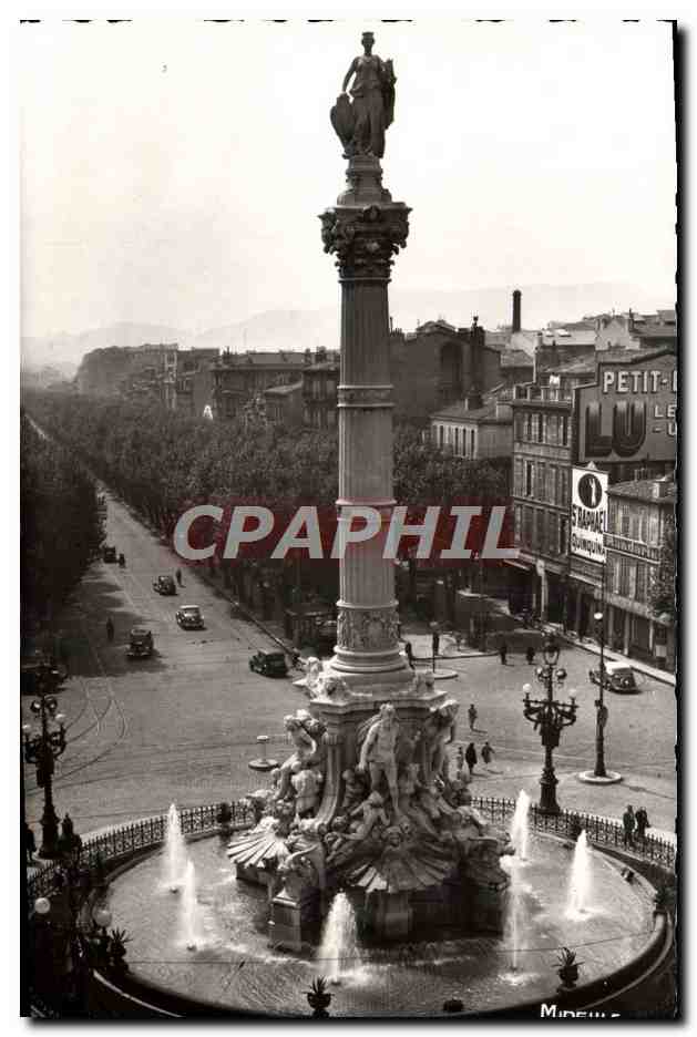CPA Marseille Place Castellane Fontaine Cantini et l'Avenue du Prado