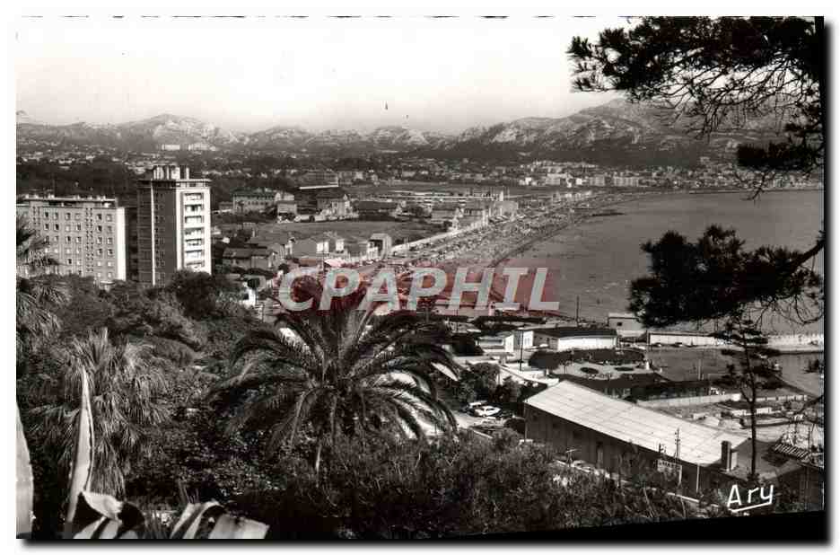CPM Marseille La Corniche Promenade de la plage et champs de courses du Parc Borely