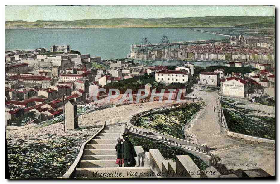 CPA Marseille Vue prise de N D de la Garde 