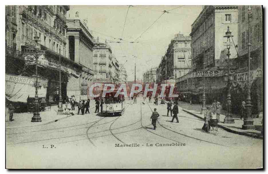 Marseille - La Cannebière — vue de la rue avec tramway — L.P.