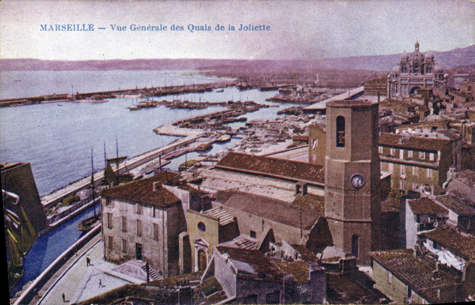 CPA Marseille Vue Generale des Quais de la Joilette 