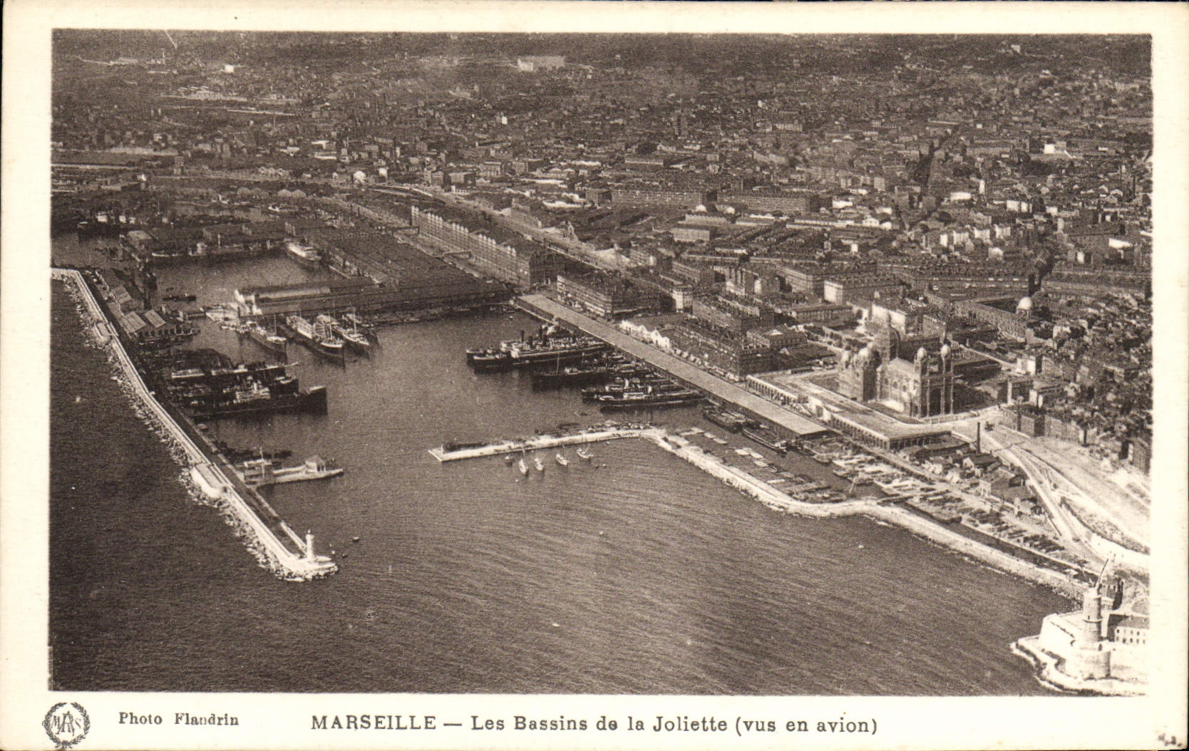 CPA Marseille Les Bassins de la Joliette 