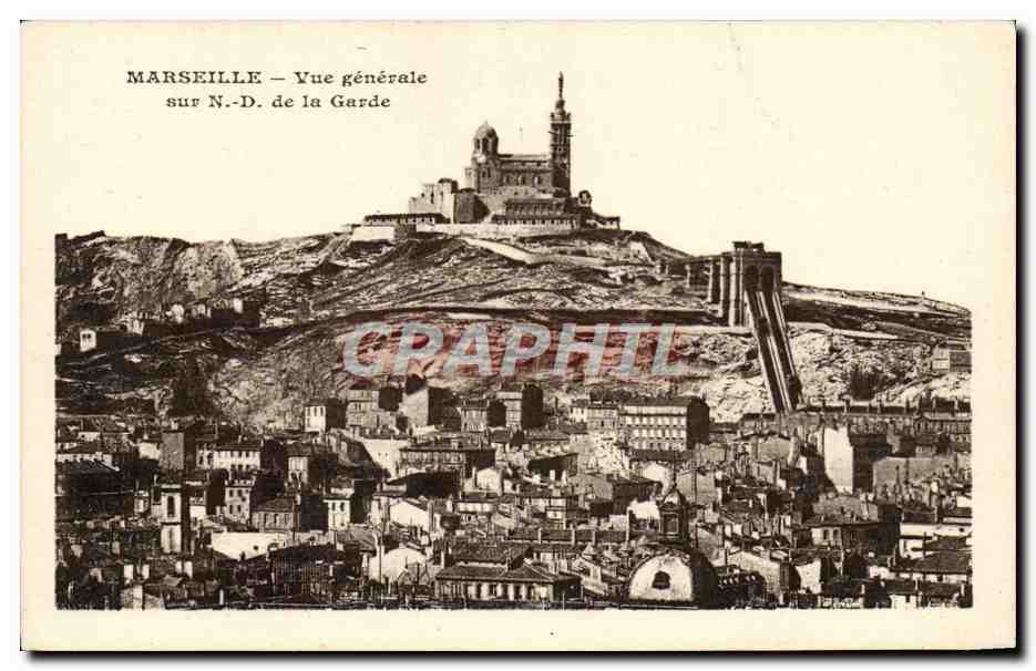 CPA Marseille Vue generale sur N D de la Garde 
