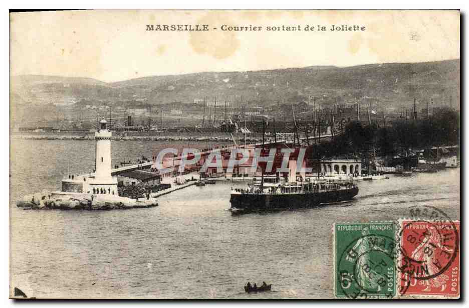 CPA Marseille Courrier sortant de la Joliette Bateau