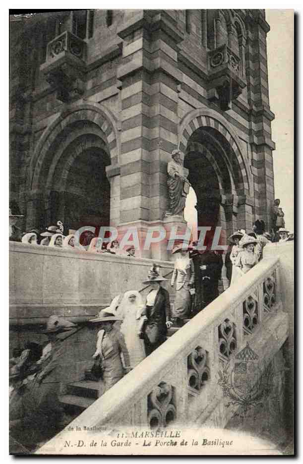 CPA Marseiller ND de la garde le porche de la basilique