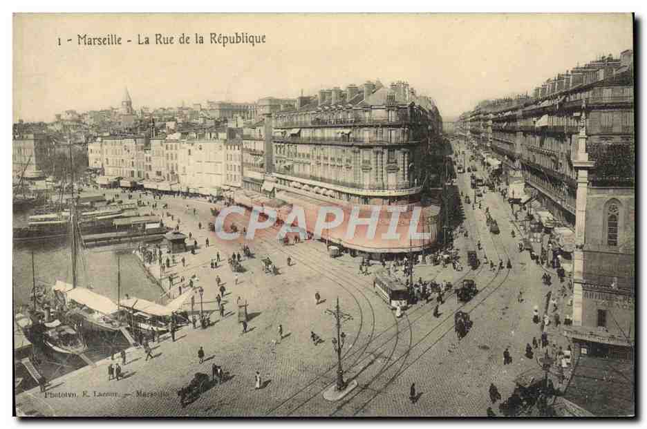 CPA Marseille La rue de la republique