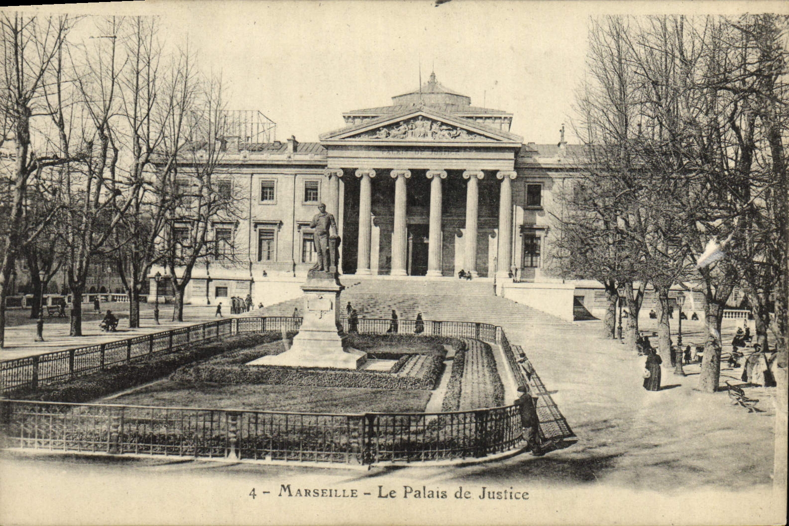 CPA Marseille Le palais de justice