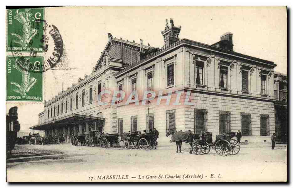 CPA Marseille La Gare St Charles Arrivee