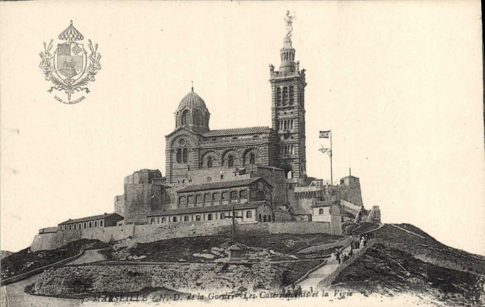 CPA Marseille ND de la Garde Les casernements et la vigie