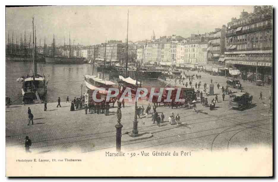 CPA Marseille Vue generale du port Bateaux