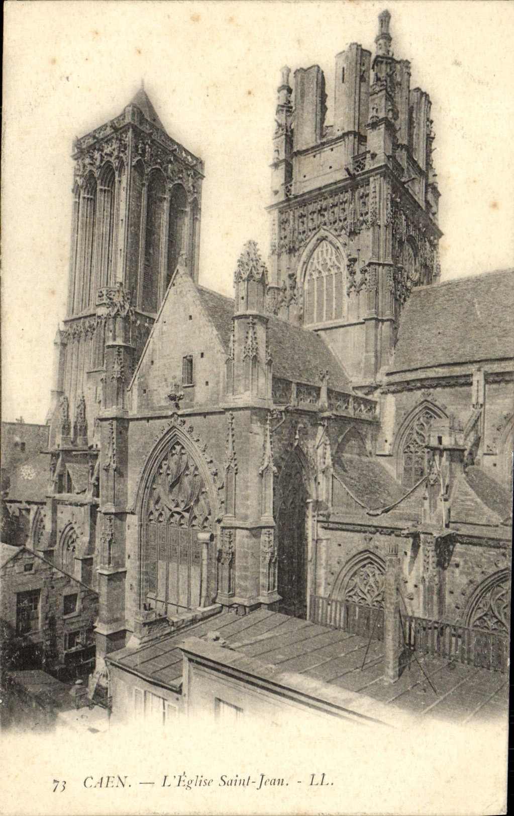 CPA Caen L'Eglise Saint Jean 