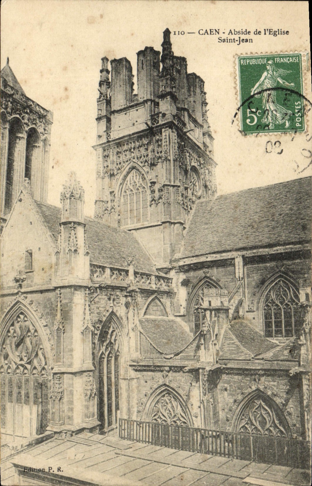 CPA Caen Abisde de L'Eglise Saint jean