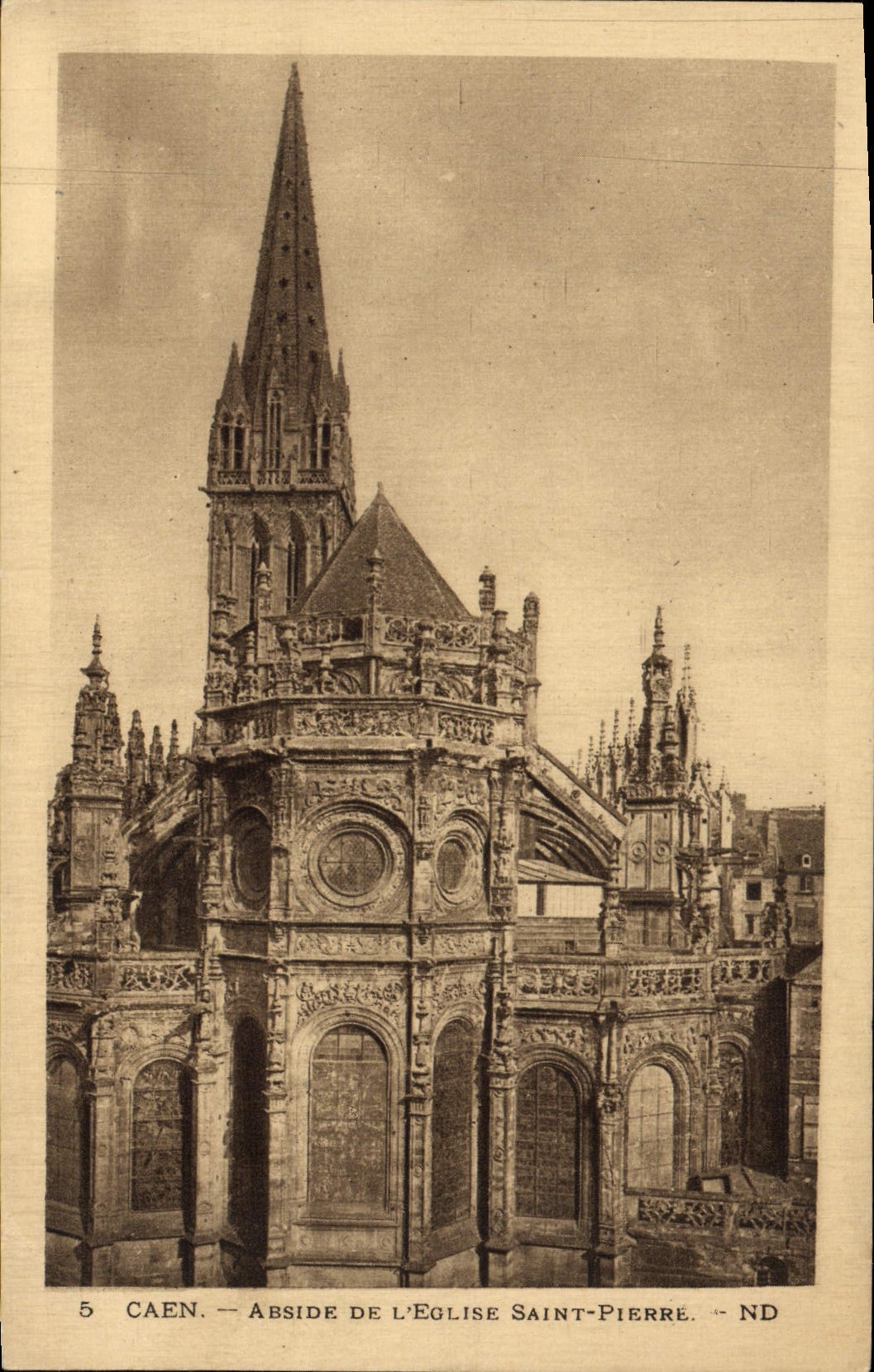 Caen — Abside de l'Église Saint-Pierre — ND