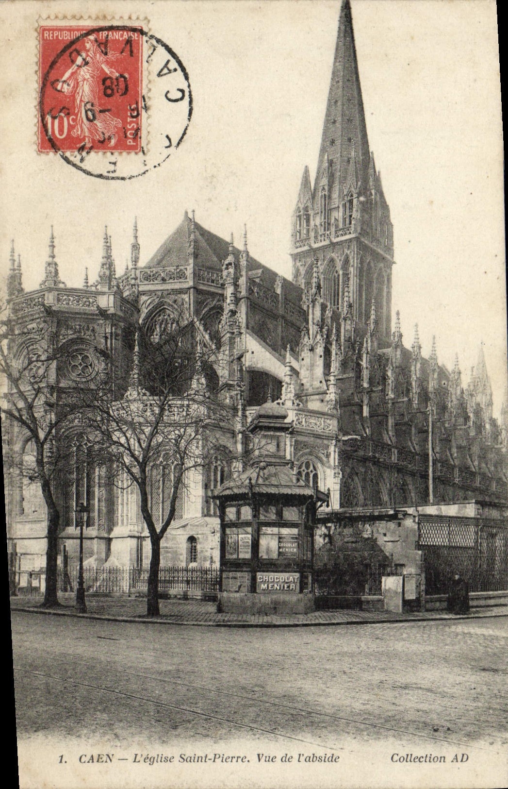 CPA Caen L'Eglise Saint Pierre Vue de L'Abside Publicite chocolat Menier