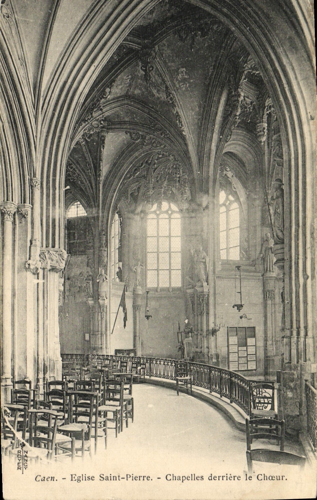 Caen - Église Saint-Pierre - Chapelles derrière le Chœur