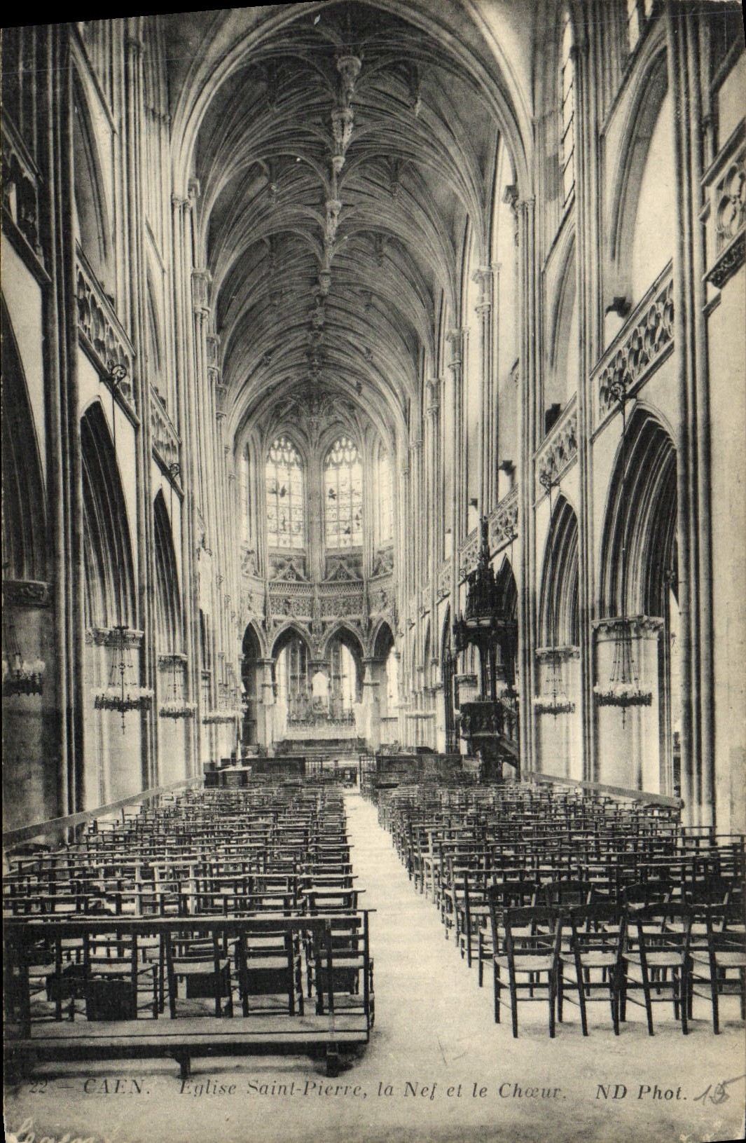 Caen — Church of Saint-Pierre, the Nave and the Choir — ND Phot. 15