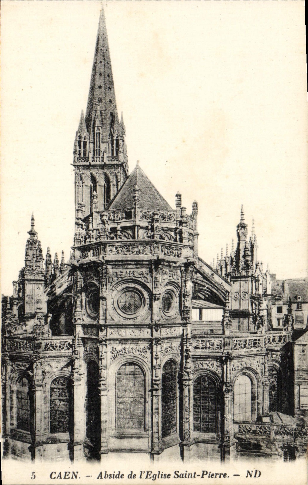 Caen — Abside de l'Église Saint-Pierre — ND