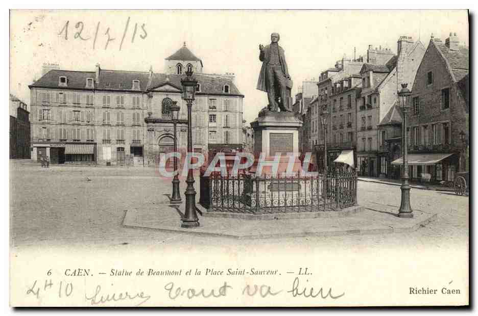 CPA Caen La Statue de Beaumont et la Place Saint Sauveur