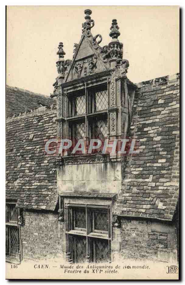 CAEN — Musée des Antiquaires de Normandie. Fenêtre du XVIe siècle.