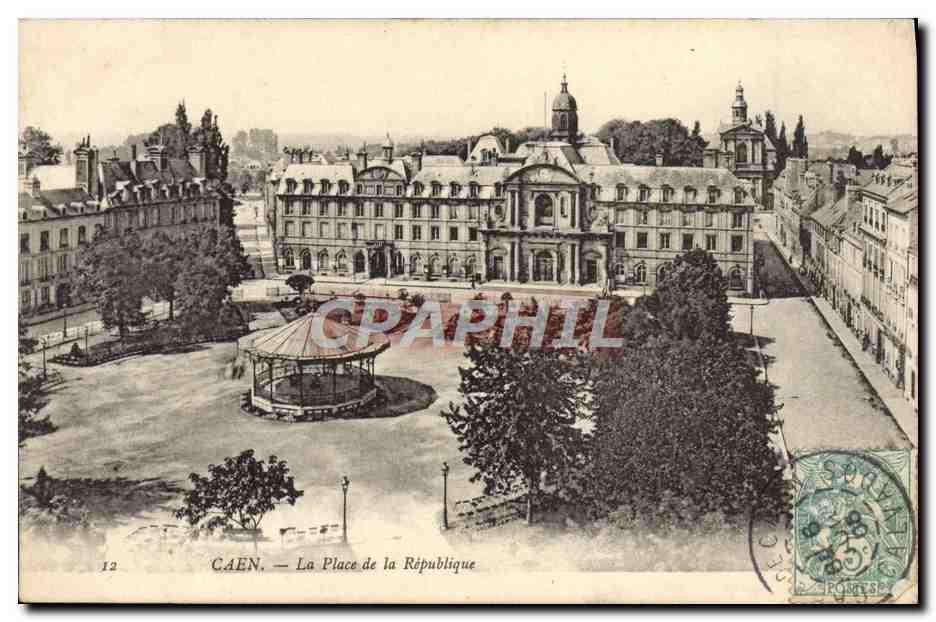 CPA Caen La Place de la Republique