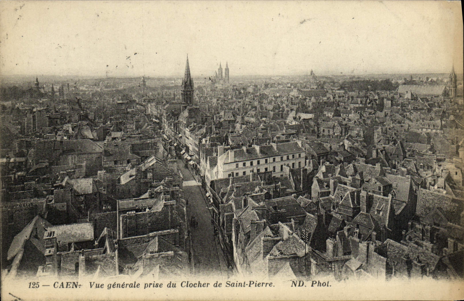 Caen — Vue générale prise du clocher de Saint-Pierre — ND. Phot. n°125