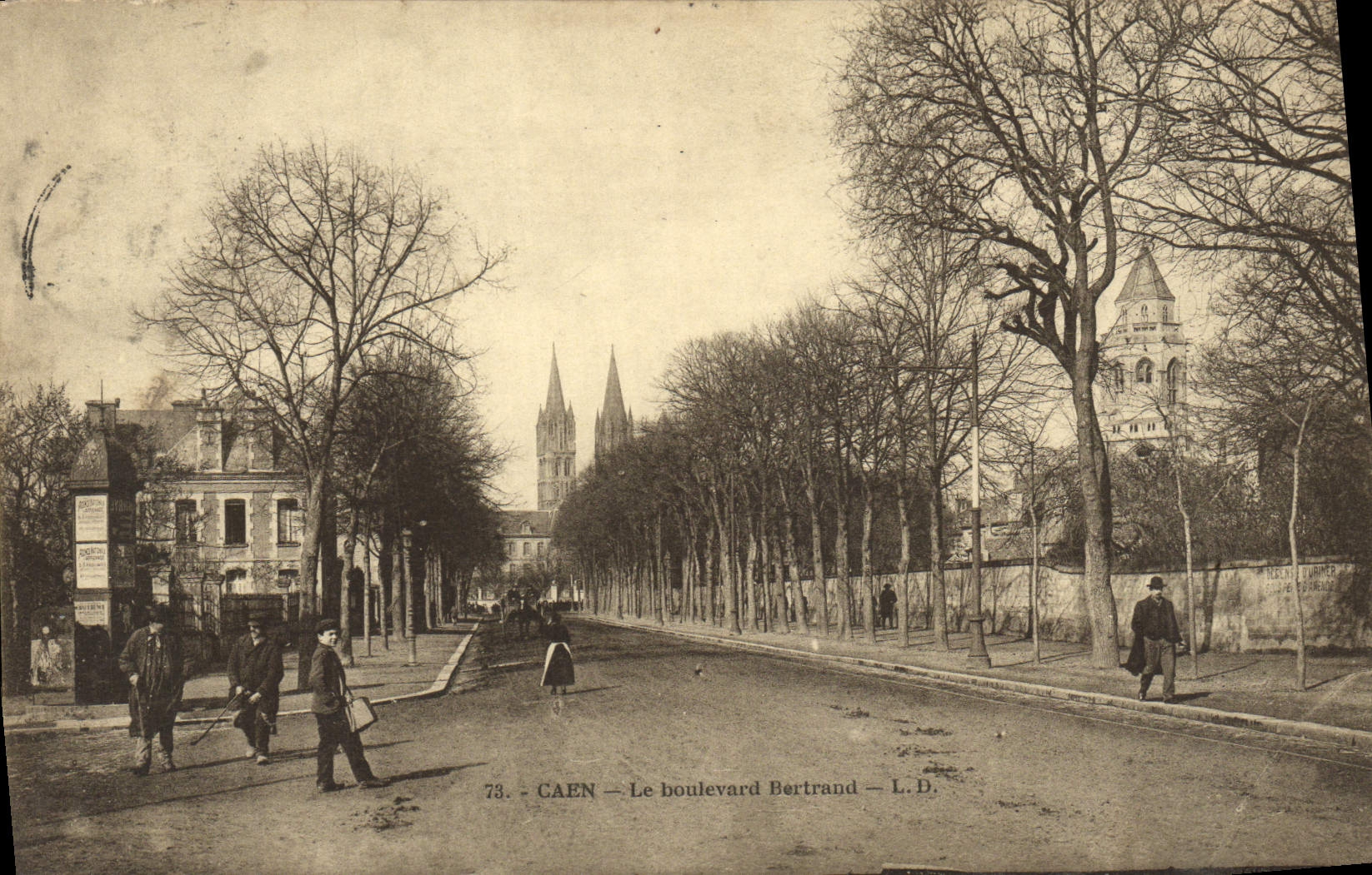 CAEN — Le boulevard Bertrand — L.D. n°78