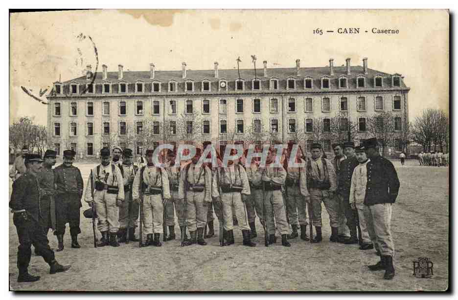 Caen - Caserne — 165 — Éditeur P. R. (sous-titré 'PARIS')