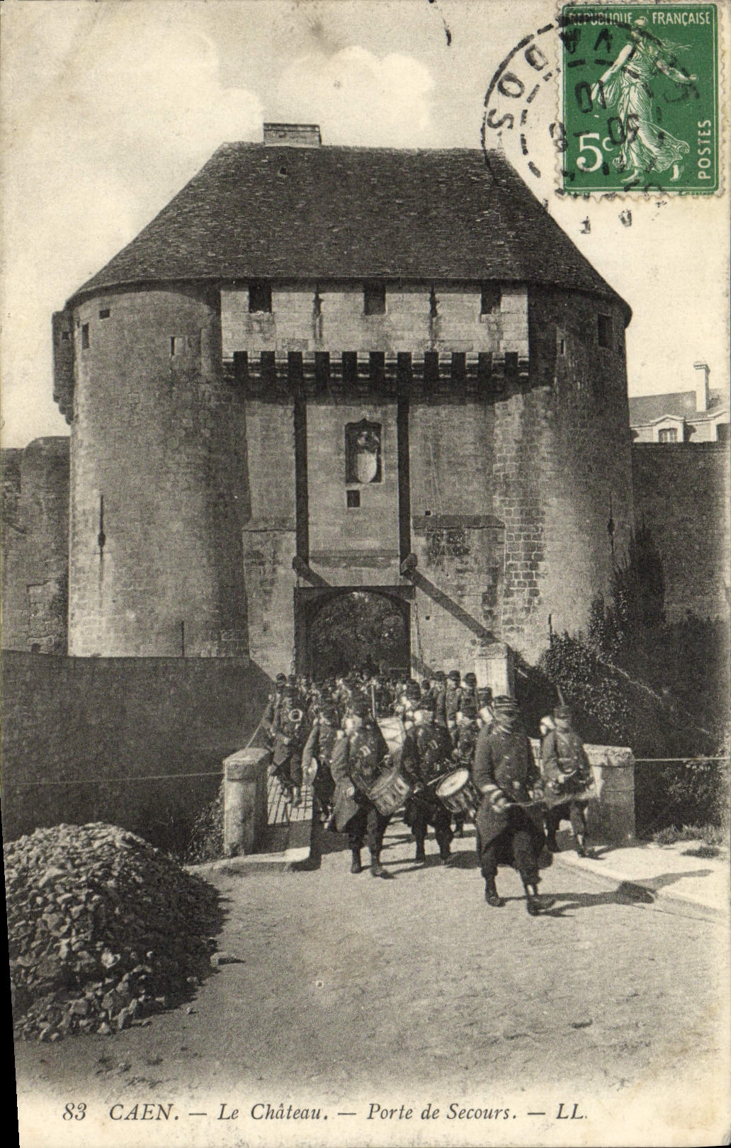 Caen — Le Château — Porte de Secours — LL. — Éditeur LL, n° 83