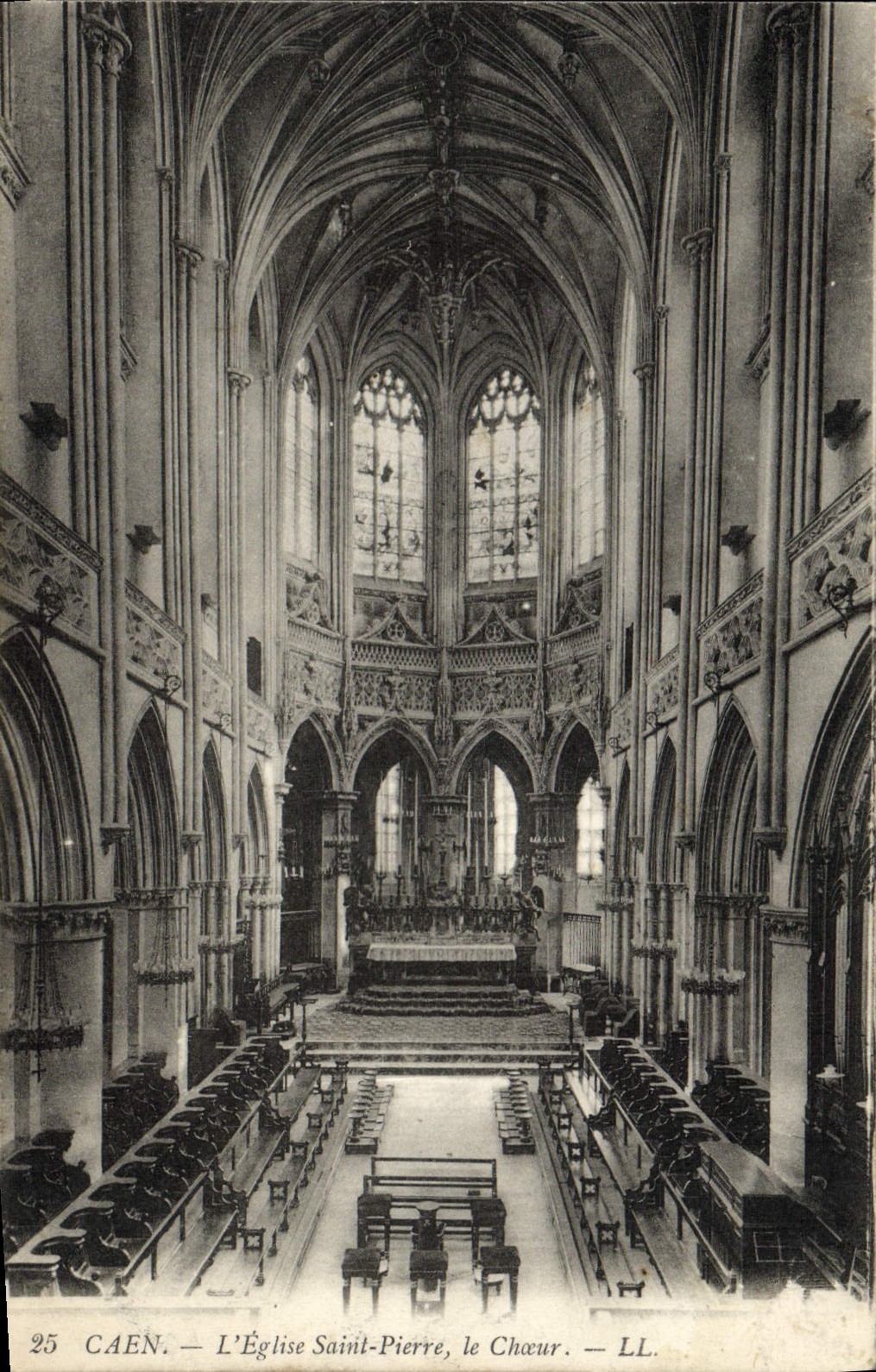 Caen — L'Église Saint-Pierre, le Chœur — LL. N° 25