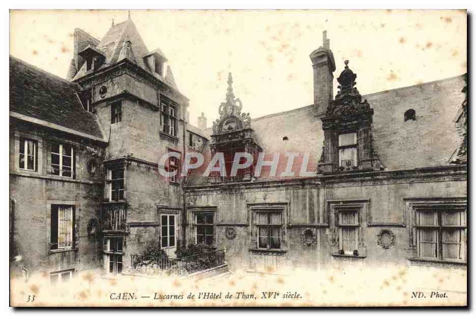 Caen — Fenster des Hotels de Than, 16. Jahrhundert — ND. Foto. - Vorderseite