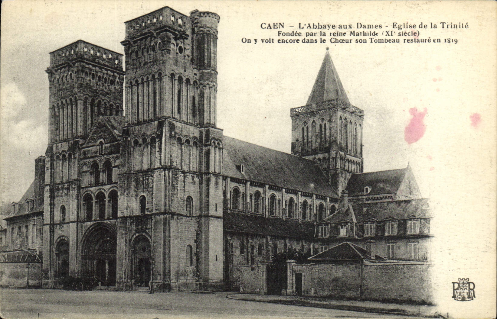 CAEN — L'Abbaye aux Dames — Église de la Trinité — Fondée par la reine Mathilde (XIe siècle) — Chœur restauré en 1819