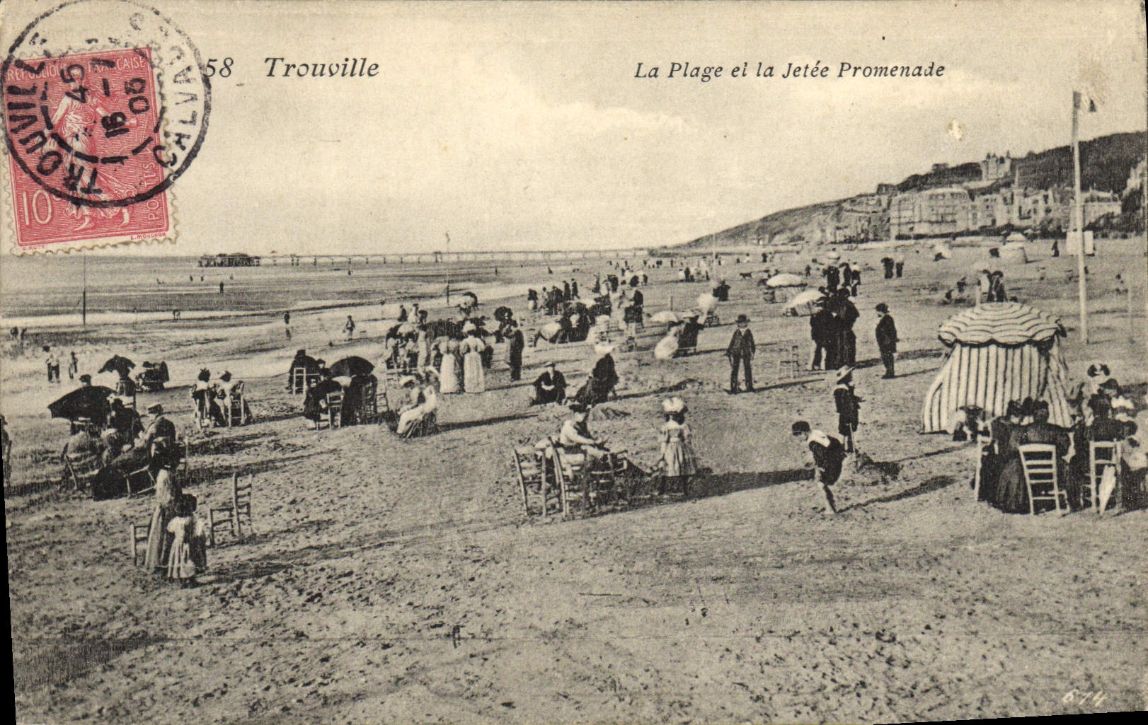 Trouville — La Plage et la Jetée Promenade — Reproduction Française 58