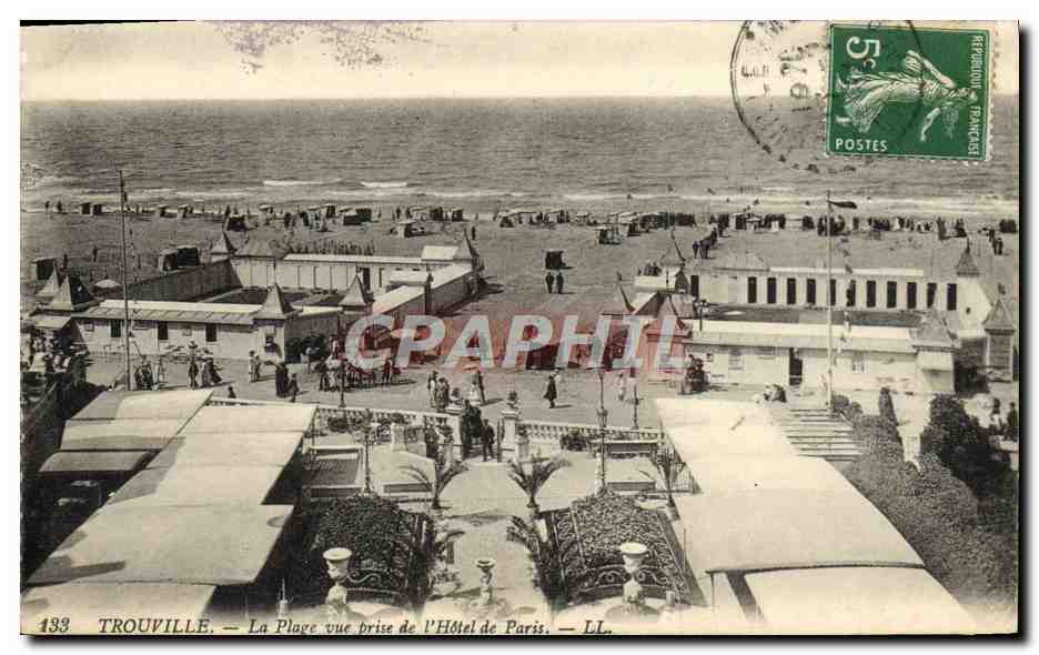 CPA Trouville la plage vue prise de l'hotel de paris