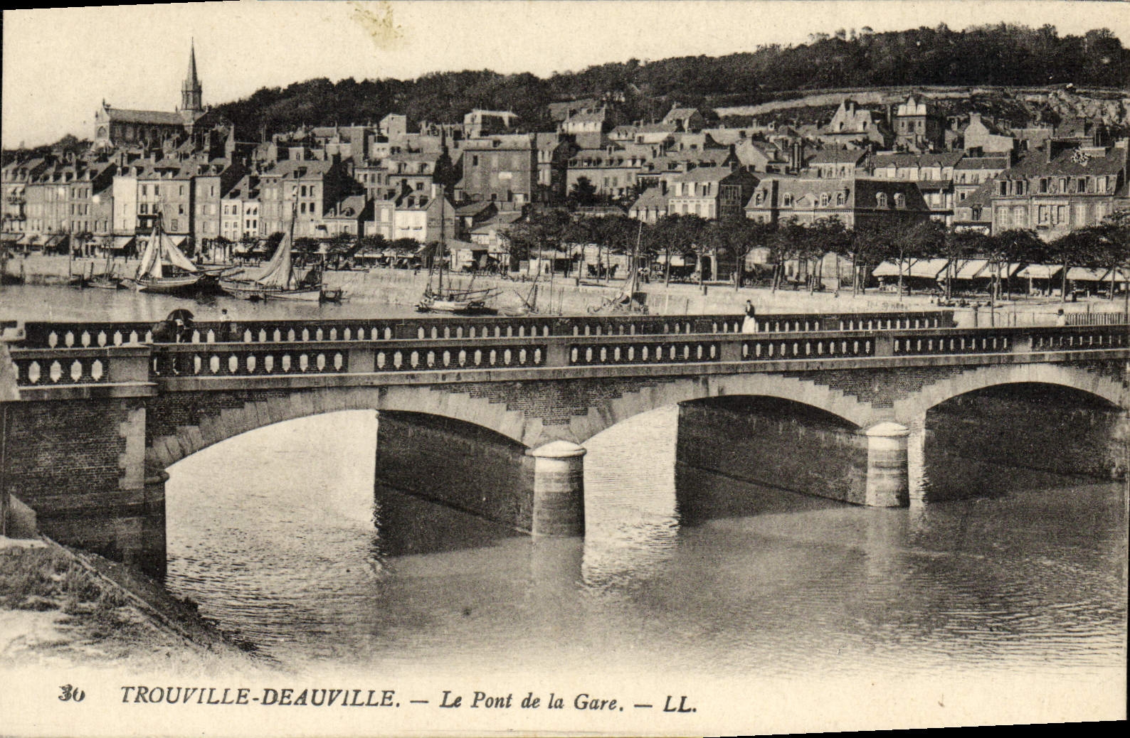 Trouville-Deauville — Die Bahnbrücke — LL.