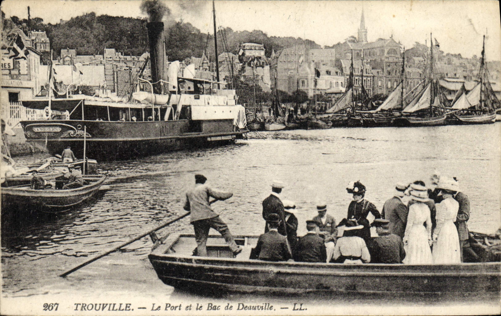 Trouville — Le Port et le Bac de Deauville — LL. n°267