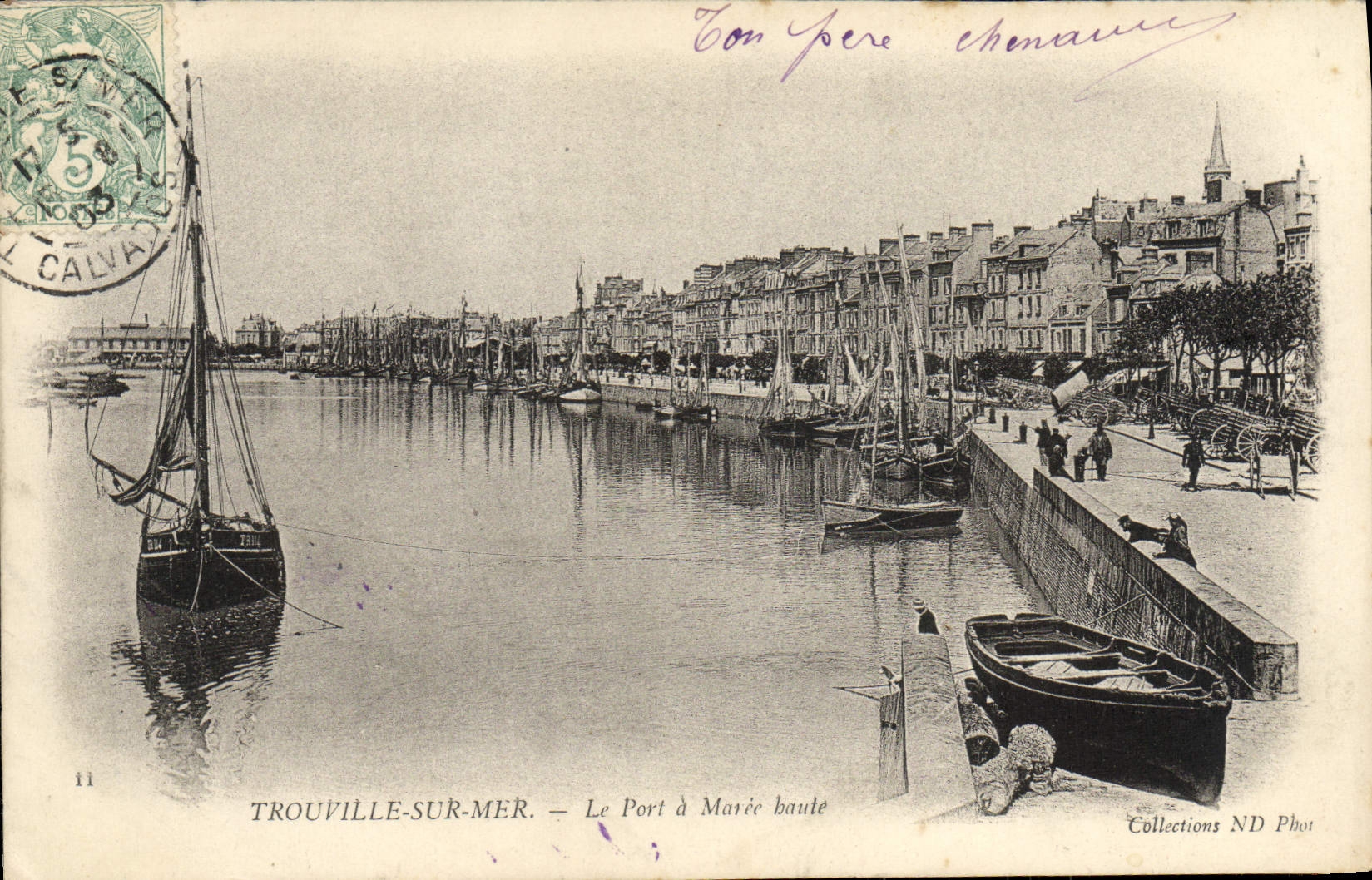 Trouville-sur-Mer — Le Port à Marée haute — Collections ND Phot