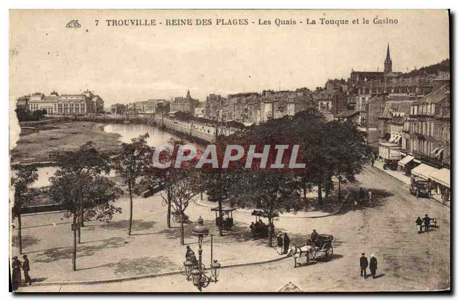 CPA Trouville Reine des plages les quais la touque et le casino