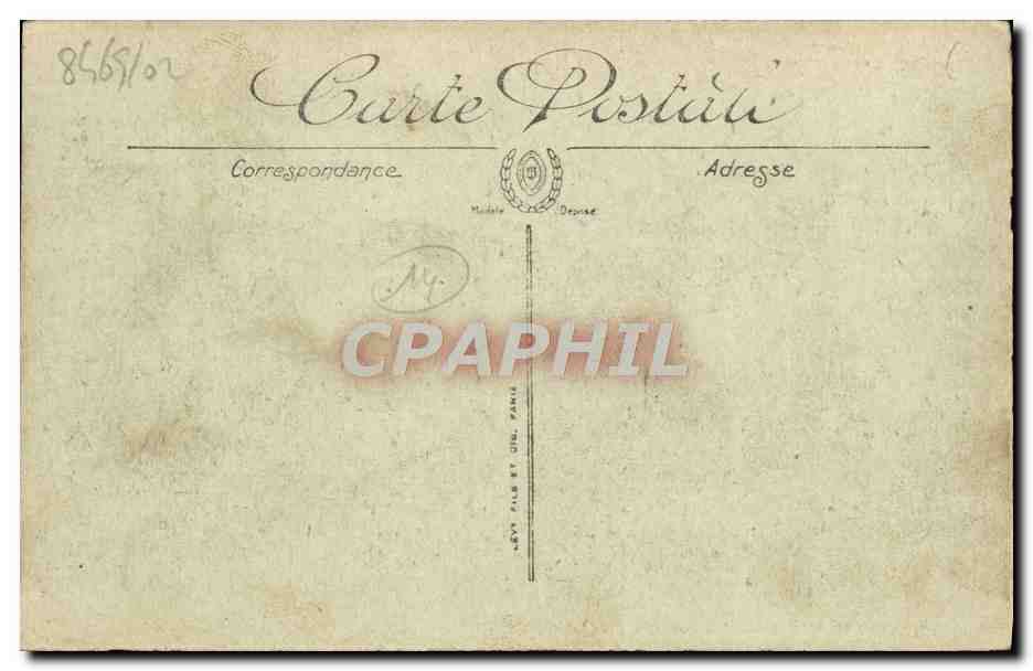 Trouville — Vue générale des Quais — LL. — Verso